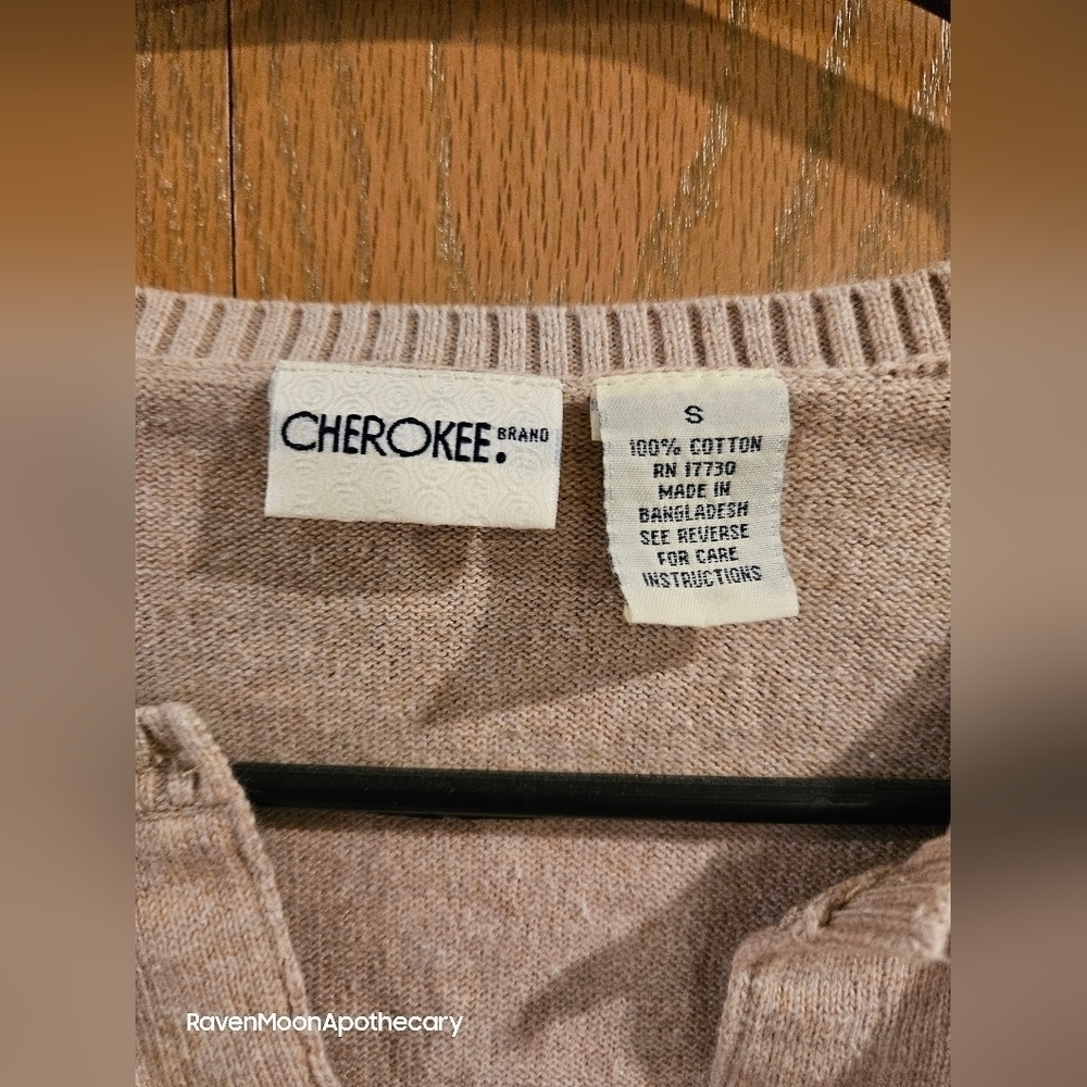 Sweater Small - Picture 2 of 3